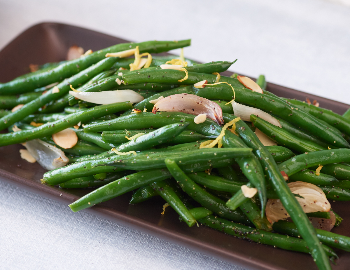 Green-Beans-Lemon-Hazelnuts