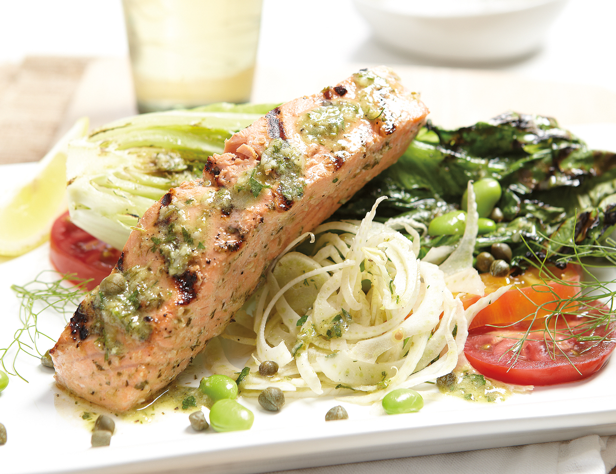 Grilled-Salmon-Salad