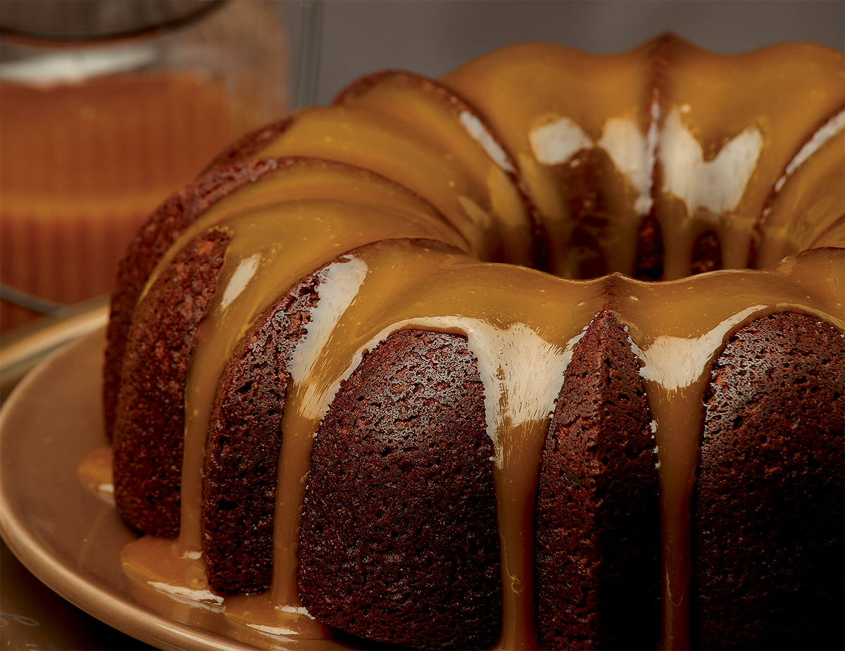 Date Cake Caramel Burbon